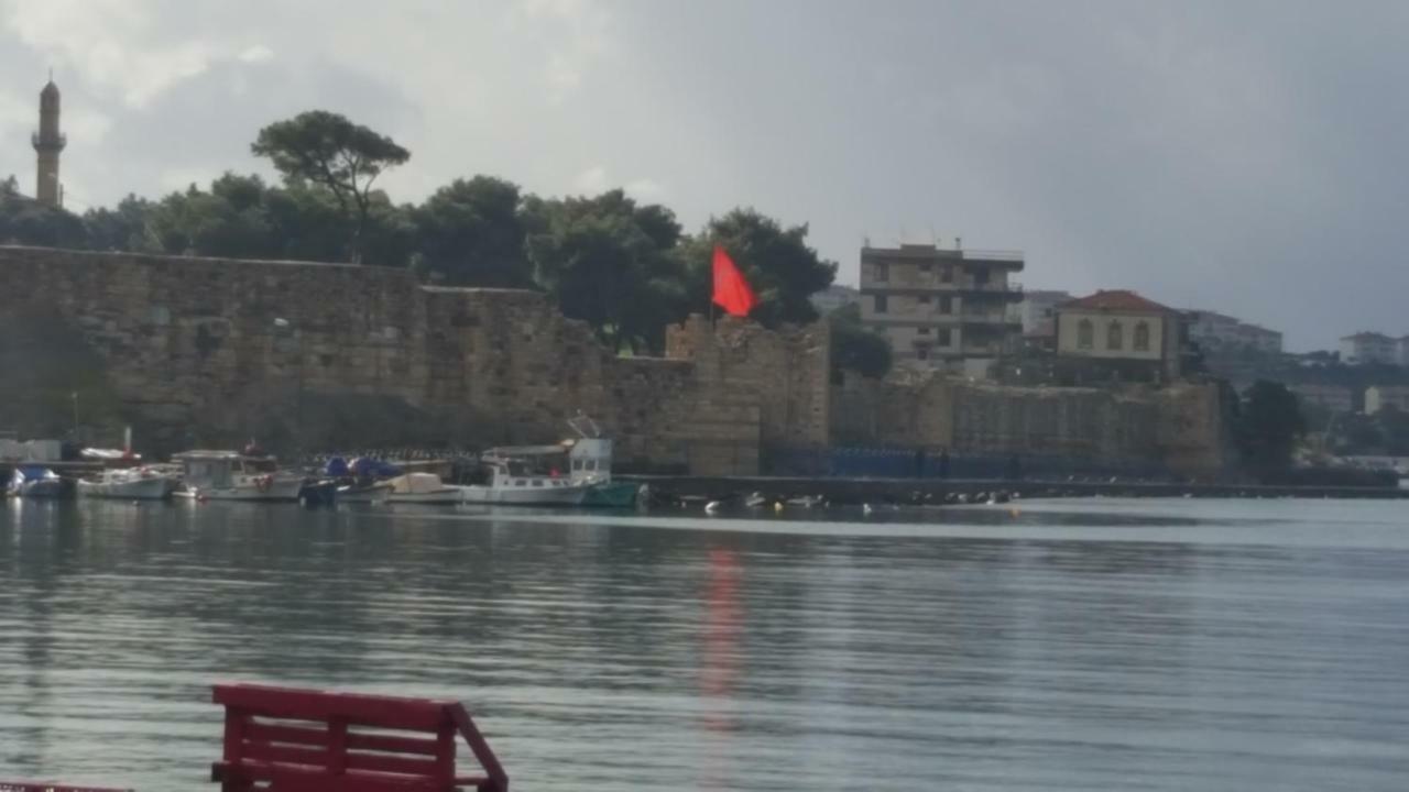 Ayshe Hotel Foça Exterior foto